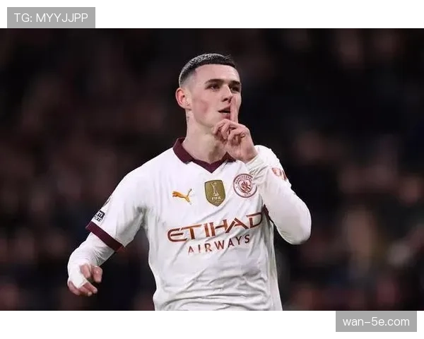 曼城科瓦契奇伤缺影响中场控制，福登可能回撤参与组织串联